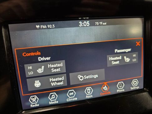 Used 2020 Jeep Compass Latitude AWD/4WD image 14