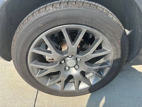 Used 2019 Buick Encore Sport Touring FWD image 14