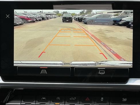 New 2026 GMC Sierra 1500 Elevation image 18