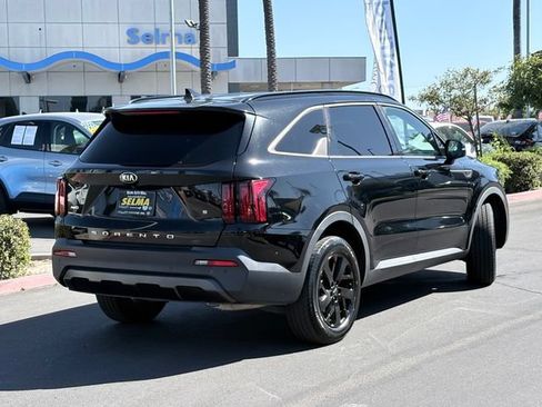 Used 2021 Kia Sorento S AWD/4WD image 5