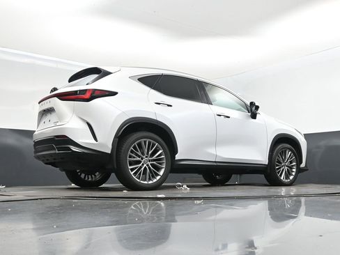 Used 2023 Lexus NX 350 AWD w/ Luxury Package image 41