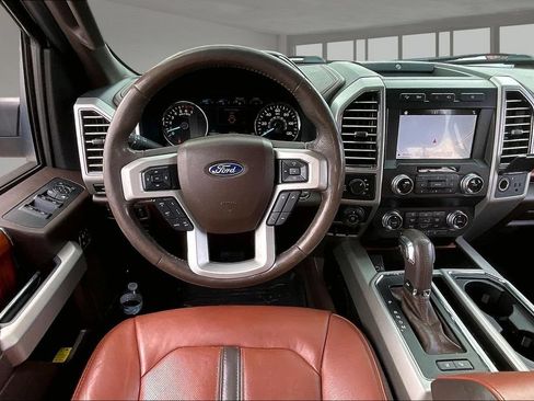 Used 2019 Ford F150 King Ranch w/ Equipment Group 601A Luxury AWD/4WD image 9