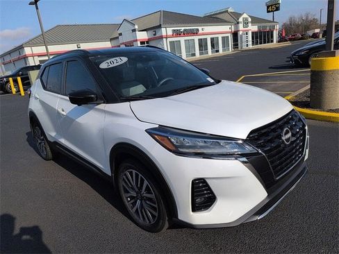 Used 2023 Nissan Kicks SR w/ SR Premium Package image 1