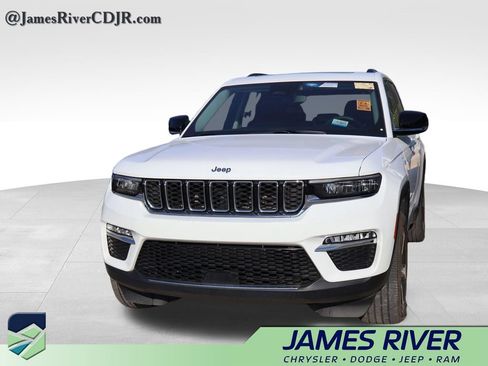 Used 2022 Jeep Grand Cherokee Limited 4xe AWD/4WD image 4