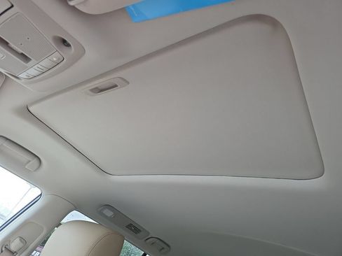 Used 2023 Nissan Armada Platinum w/ Captain's Chairs Package AWD/4WD image 33