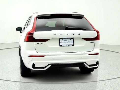 Used 2026 Volvo XC60 T8 Ultra w/ Climate Package AWD/4WD image 6