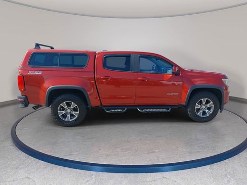 Used 2016 Chevrolet Colorado Z71 AWD/4WD image 4