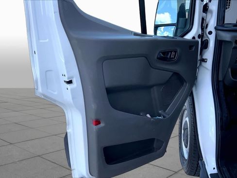 Used 2024 Ford Transit 250 148 Medium Roof RWD image 20
