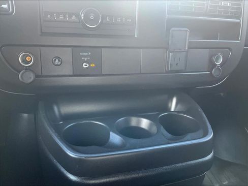 Used 2024 Chevrolet Express 2500 w/ Driver Convenience Package image 26