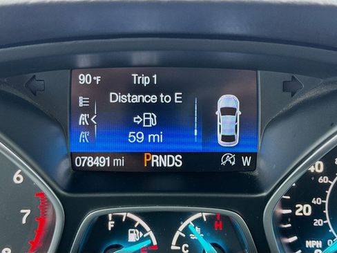 Used 2019 Ford Escape Titanium image 8