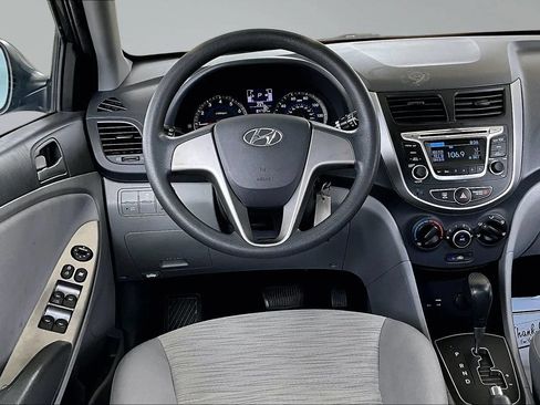 Used 2017 Hyundai Accent SE FWD image 8
