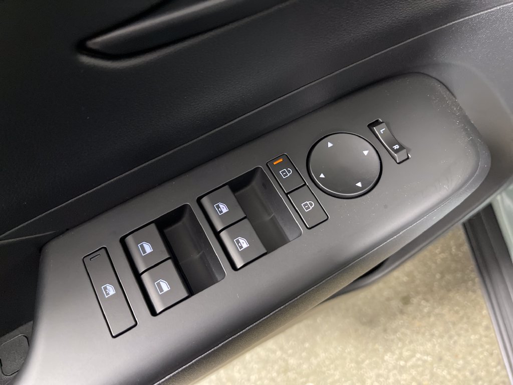 New 2027 Hyundai Kona SEL Sport FWD image 18