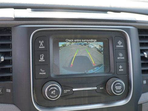Used 2018 RAM 1500 Express AWD/4WD image 28