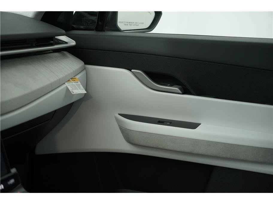Used 2023 Fisker Ocean Extreme AWD/4WD image 17
