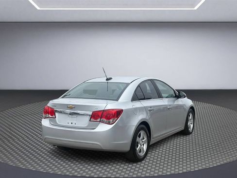 Used 2015 Chevrolet Cruze LT image 7