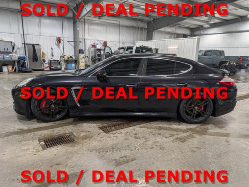 Used 2010 Porsche Panamera Turbo image 6
