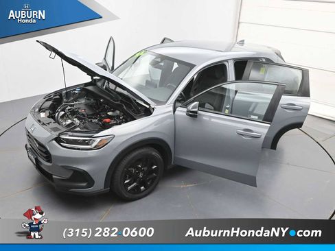 Used 2024 Honda HR-V Sport image 36