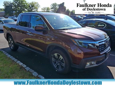 Used 2017 Honda Ridgeline RTL-E image 1