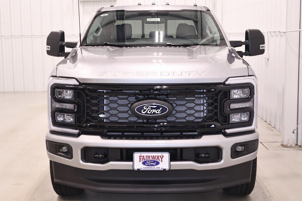 New 2027 Ford F250 XLT w/ XLT Premium Package AWD/4WD image 4