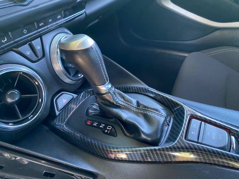 Used 2019 Chevrolet Camaro LT RWD image 46