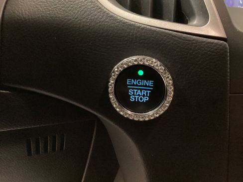 Used 2020 Ford Edge SEL w/ Convenience Package image 24