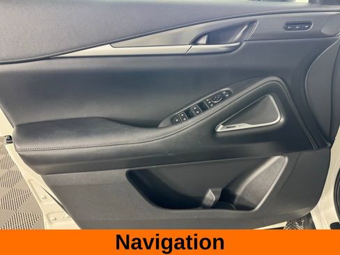 Used 2023 INFINITI QX60 Luxe w/ Performance Audio Package image 10