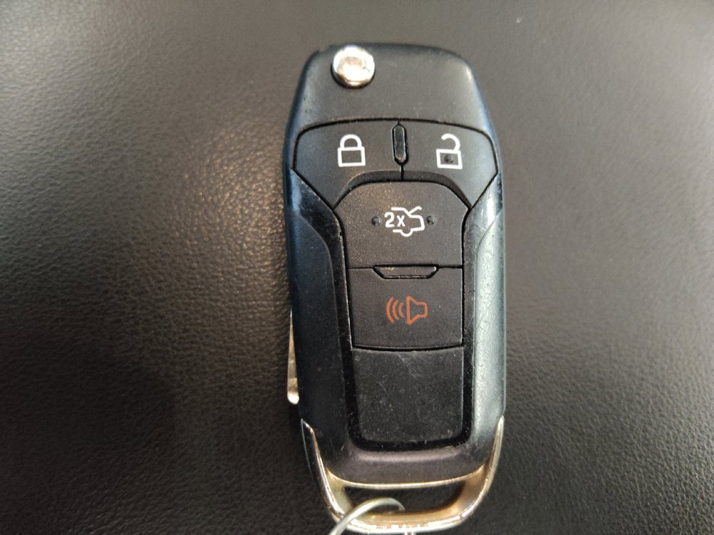 Used 2020 Ford Explorer 2WD image 32