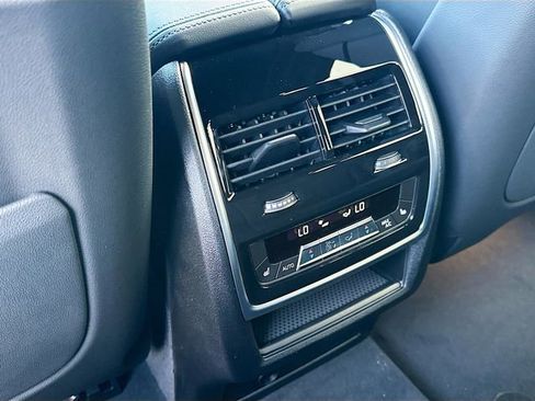 Used 2026 BMW X5 M60i image 19