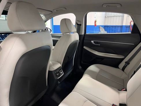 Used 2023 Hyundai Sonata SEL w/ Cargo Package image 17
