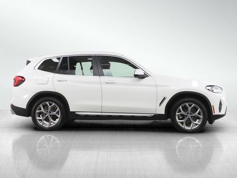 Used 2024 BMW X3 xDrive30i image 6