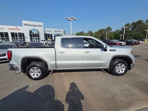 Used 2019 GMC Sierra 1500 SLE w/ SLE Value Package AWD/4WD image 13