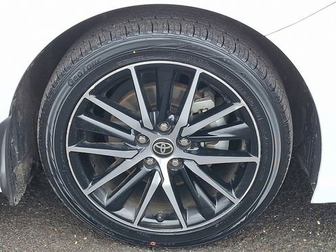 Certified 2023 Toyota Camry SE image 9