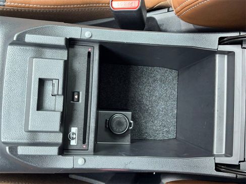 Used 2023 Subaru Outback Touring XT image 33