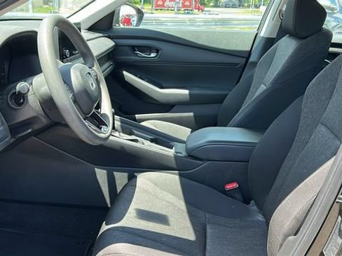 Used 2023 Honda Accord LX image 10