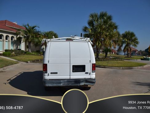 Used 2012 Ford E-250 and Econoline 250 w/ PWR Group image 8