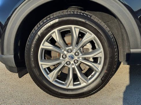 Certified 2023 Ford Explorer Limited w/ Equipment Group 301A image 13