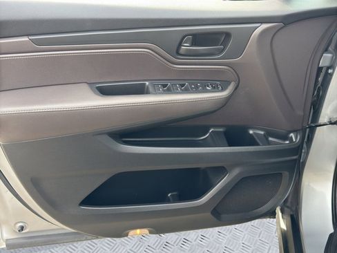 Used 2019 Honda Odyssey LX image 13