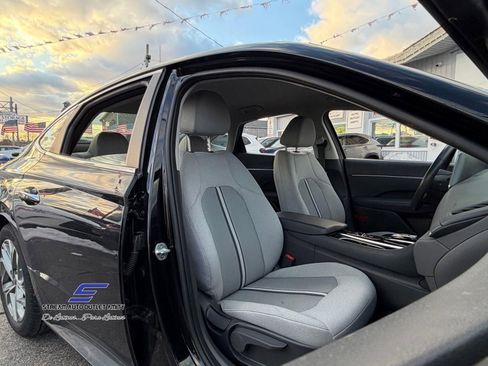 Used 2020 Hyundai Sonata SEL w/ Convenience Package image 13
