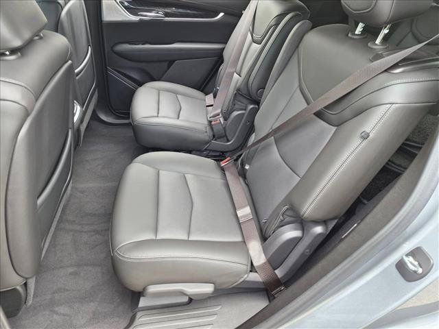 Used 2024 Cadillac XT6 Premium Luxury FWD image 19