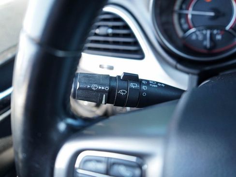 Used 2019 Dodge Journey Crossroad AWD/4WD image 32