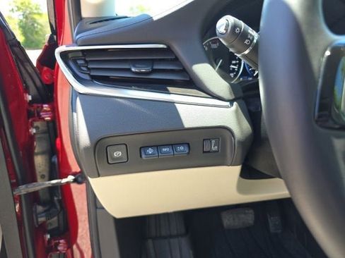 Used 2023 Buick Enclave Premium w/ Experience Buick Package FWD image 12