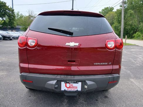 Used 2011 Chevrolet Traverse LT w/ Personal Connectivity Package image 8