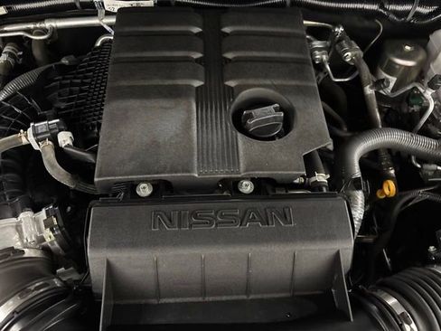 Used 2024 Nissan Frontier Pro-X RWD image 24