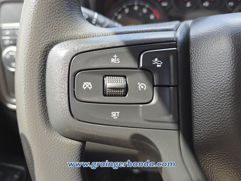 Used 2024 Chevrolet Silverado 2500 Custom w/ Custom Value Package RWD image 19