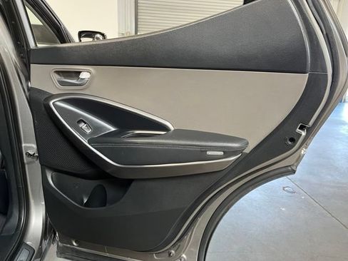 Used 2018 Hyundai Santa Fe Sport FWD image 15
