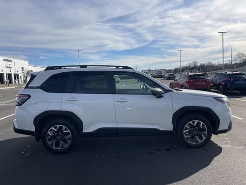 New 2026 Subaru Forester Premium w/ Base/Premium Package AWD/4WD image 7