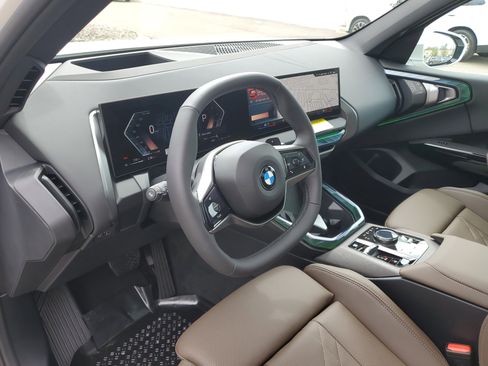 New 2026 BMW X3 xDrive30 w/ Premium Package AWD/4WD image 10