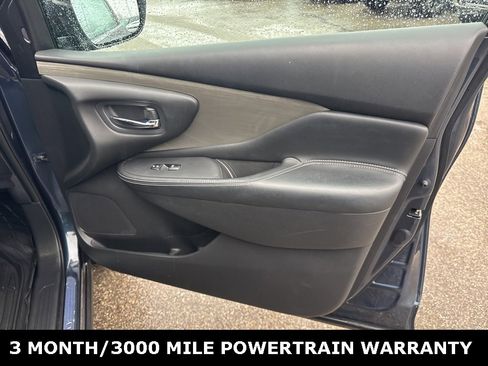 Used 2017 Nissan Murano SV w/ Premium Plus Package image 46