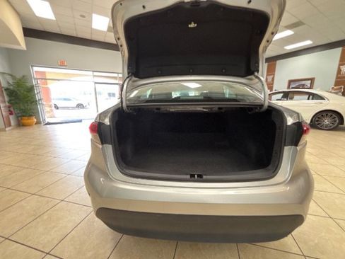 Used 2025 Toyota Corolla LE FWD image 9