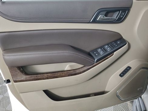Used 2018 Chevrolet Tahoe LT RWD image 18